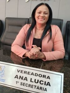 Paço do Lumiar: parteira irá assumir o comando da Saúde do governo Fred Campos; conheça a história de superação da vereadora Ana Lúcia