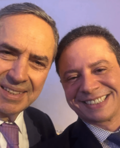 Barroso usou jato da FAB para participar do casamento de Dino