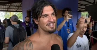 Gabriel Medina desbrava a pororoca do Rio Mearim e recebe parabéns de Brandão