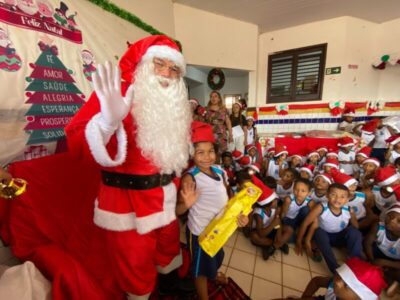 Mais de 2 mil cartas do Papai Noel dos Correios estão disponíveis para adoção no Maranhão