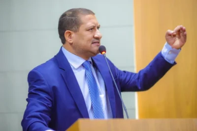 Vereador Marquinhos cobra prefeito e alega atraso em liberação de emendas