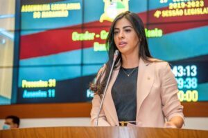 Deputada sofre acidente de carro no interior do Maranhão
