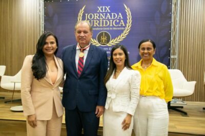 Deputada Ana do Gás prestigia XIX Jornada Jurídica da PGE/MA; Bráulio Martins é homenageado