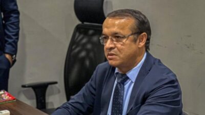 Inaldo Pereira quer aumentar a taxa de iluminação pública em até 70% em Paço do Lumiar