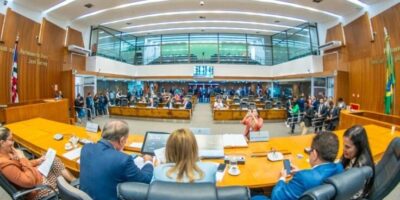 Orçamento de R$ 33 bilhões para 2025 é aprovado em 1º turno na Assembleia