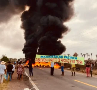 Protestos bloqueiam BR-135 e BR-222 em São Luís e interior do Maranhão