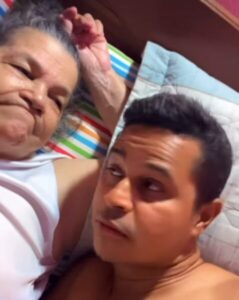 Desmentido, Douglas Pinto se faz de vítima e ataca a mídia…