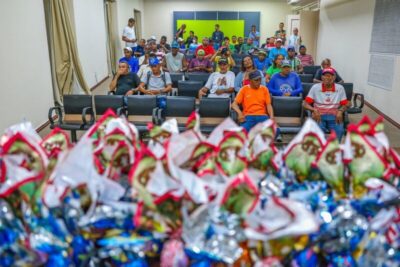 Governo realiza ação especial de Páscoa para guardadores de carro no Centro Histórico de São Luís