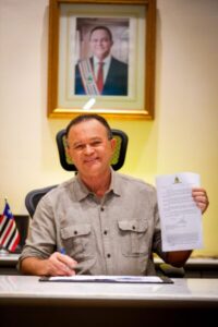 Governador sanciona lei que cria o programa Maranhão Livre da Fome