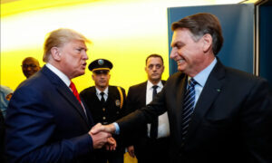 Bolsonaro aposta em Trump para reverter restrições judiciais impostas pelo STF