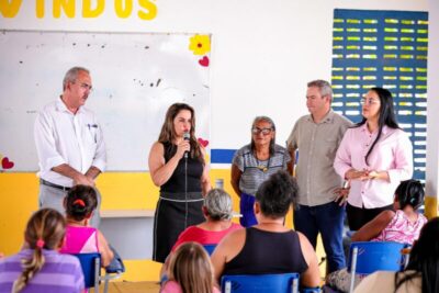 Nova turma da EJA, no Centro do Idoso, leva esperança e dignidade a quem volta a estudar