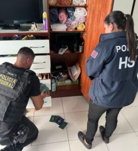 PF deflagra operação contra organização criminosa especializada no contrabando de migrantes