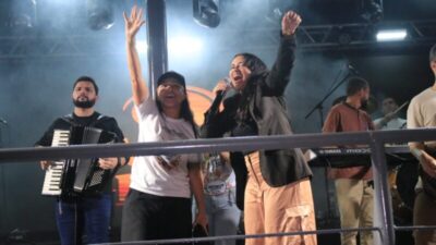 Eliziane Gama participa da primeira edição do pré-retiros em Paço do Lumiar