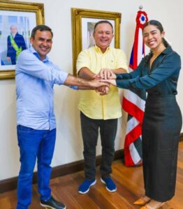 Prefeito Wallas Rocha participa de encontro com governador para discutir investimentos para a região do Munim e Lençóis