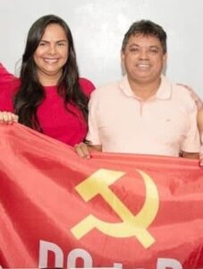 Jerry diz desconhecer pedido de desfiliação de Ana do Gás