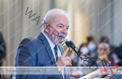 Lula assina decreto que eleva o salário mínimo para R$ 1.518