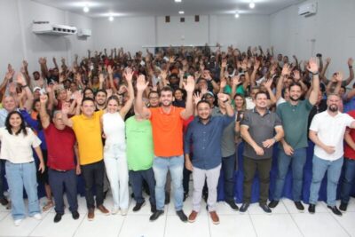 Gentil Neto inicia mandato oferecendo café da manhã para agentes de limpeza e visitas aos principais equipamentos de saúde