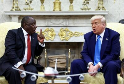 Trump constrange presidente da África do Sul com vídeos sobre suposto “genocídio branco”