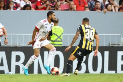 Flamengo entra no G4 da Taça Guanabara ao vencer o Volta Redonda