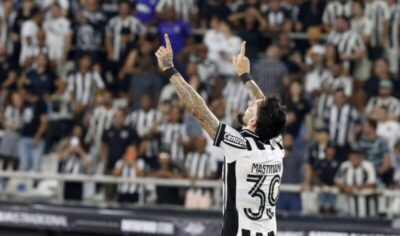 Botafogo vence Ceará e cola no G4 em sexto lugar com dezoito pontos