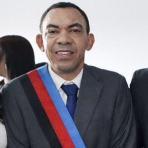 Juiz cassa mandato do prefeito de Pio XII-MA, Aurélio Sousa, por abuso de poder político