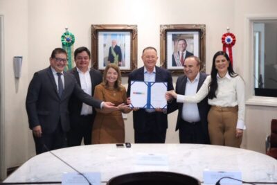 Brandão assina Medida Provisória que garante aos professores do Maranhão reajuste salarial acima da média nacional