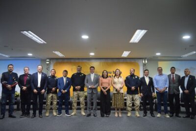 PRF lança campanha Maio Amarelo 2025 com foco em segurança no trânsito e uso do capacete