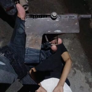 Itapecuru-Mirim/MA: Homem demonstra nervosismo ao perceber a presença Policial Militar em patrulhamento.