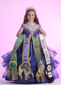 Sofia Pimenta brilha no “Beleza Fashion Brasil” e volta pra casa como Miss Brasil