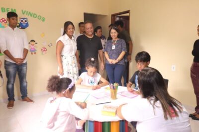 Fred Campos acompanha início das atividades do EducaPaço