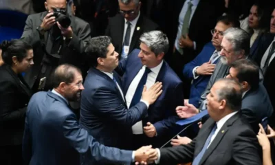 Dos 81 senadores só oito não votaram em Davi Alcolumbre para presidir o Congresso Nacional