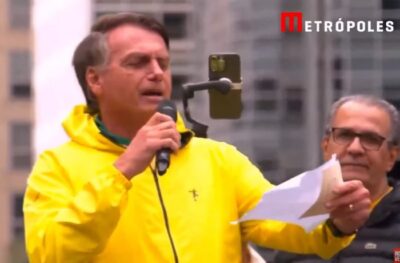 Bolsonaro reage e revela seu “professor de inglês” após virar meme