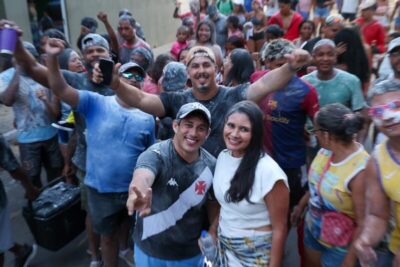 Deputado Osmar Filho realiza Carnaval Lava-Pratos no São Francisco e Residencial Paraíso