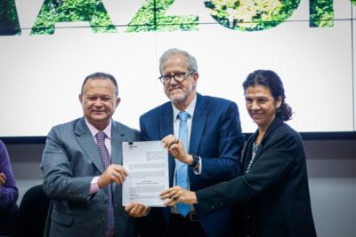 Em Brasília, Brandão assina contrato de R$ 45 milhões para reforçar combate a incêndios no Maranhão