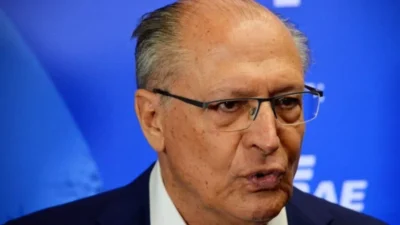 Alckmin diz que reação brasileira ao tarifaço proposto por Trump não deve ser ‘olho por olho’