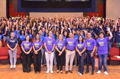 Jovens aprendizes participam de programação promovida pelo IEL e Senai