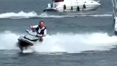 MPF arquiva inquérito contra o ex-presidente Jair Bolsonaro por importunado baleia com jet ski