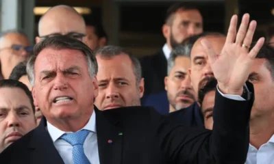 Depois da decisão do Supremo, Bolsonaro nega decreto de golpe de Estado