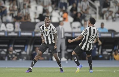 Botafogo vence pela Copa Libertadores e o Vasco da Gama pela Sul-Americana
