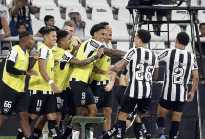 No Clássico Vovô deste sábado, mais uma vez deu Botafogo sobre Fluminense