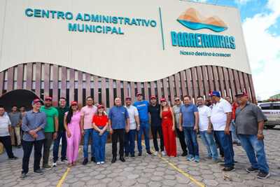 Carlos Brandão participa da entrega de obras em Barreirinhas