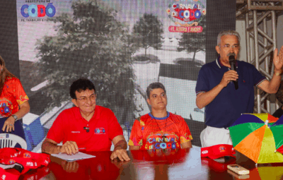 Prefeitura de Codó entrega incentivos para blocos alternativos