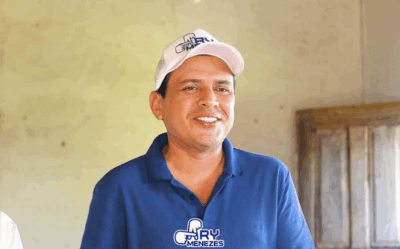 Após ser considerado foragido, prefeito eleito de Nova Olinda se entrega à PF