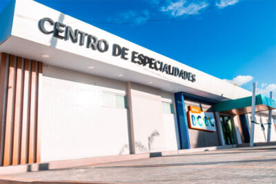 Roberto Costa entrega Centro de Especialidades Médicas de Bacabal