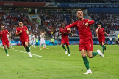 Cristiano Ronaldo faz quarenta anos como atleta mais bem pago do mundo
