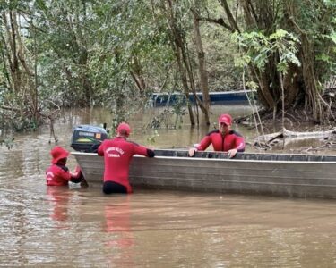 Bombeiros iniciam terceiro dia de buscas por mulher que pulou da ponte em Itapecuru-Mirim