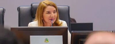 “A Justiça será feita não comigo, mas com a Assembleia Legislativa”, diz Iracema Vale sobre ação no STF que questiona eleição da Alema