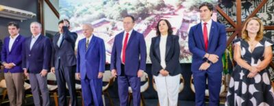 Iracema Vale prestigia cerimônia de lançamento do selo em comemoração aos 40 anos da redemocratização