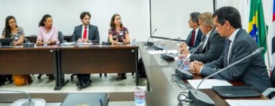 Deputados discutem desintrusão da Terra Indígena Araribóia com representantes do Governo Federal