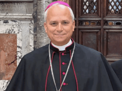 Cardeal norte-americano Robert Francis Prevost é eleito novo Papa e adota o nome Leão XIV
